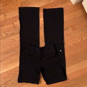 lululemon groove pants sizes 2 and 4